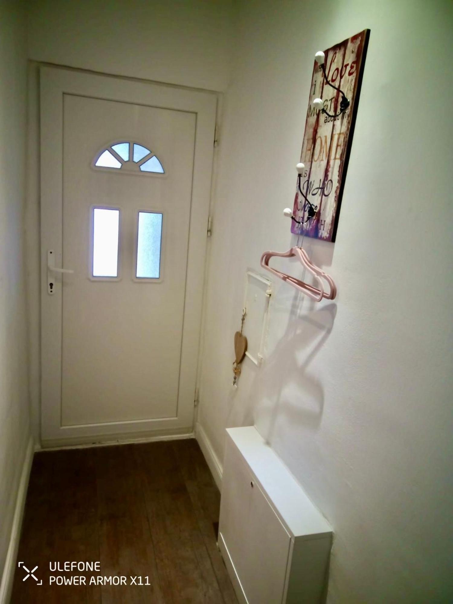 Appartement Gemuetliche 1 *